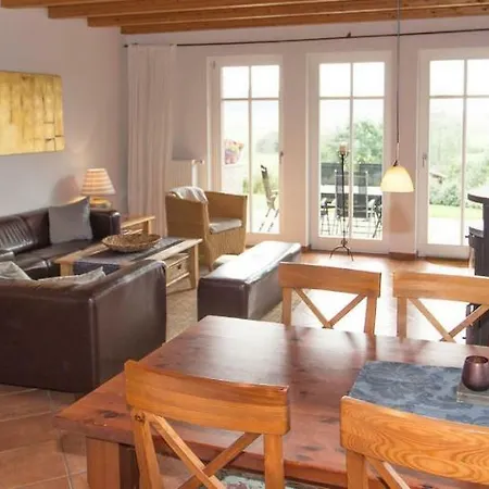 Am Goor 度假居 普特布斯